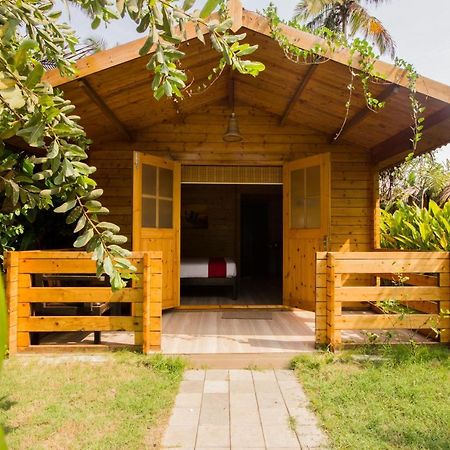 Majestic Beach Comfort Hotel Varca Exterior photo